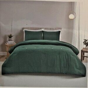 NEW LACOSTE Solid Percale 3-Pc FULL / QUEEN Comforter Set - GREEN